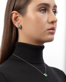 Серьги с изумрудами и бриллиантами, белое золото