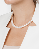 Колье с белым жемчугом и бриллиантами, белое золото