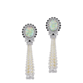 Серьги с опалами, бриллиантами и жемчугом, белое золото