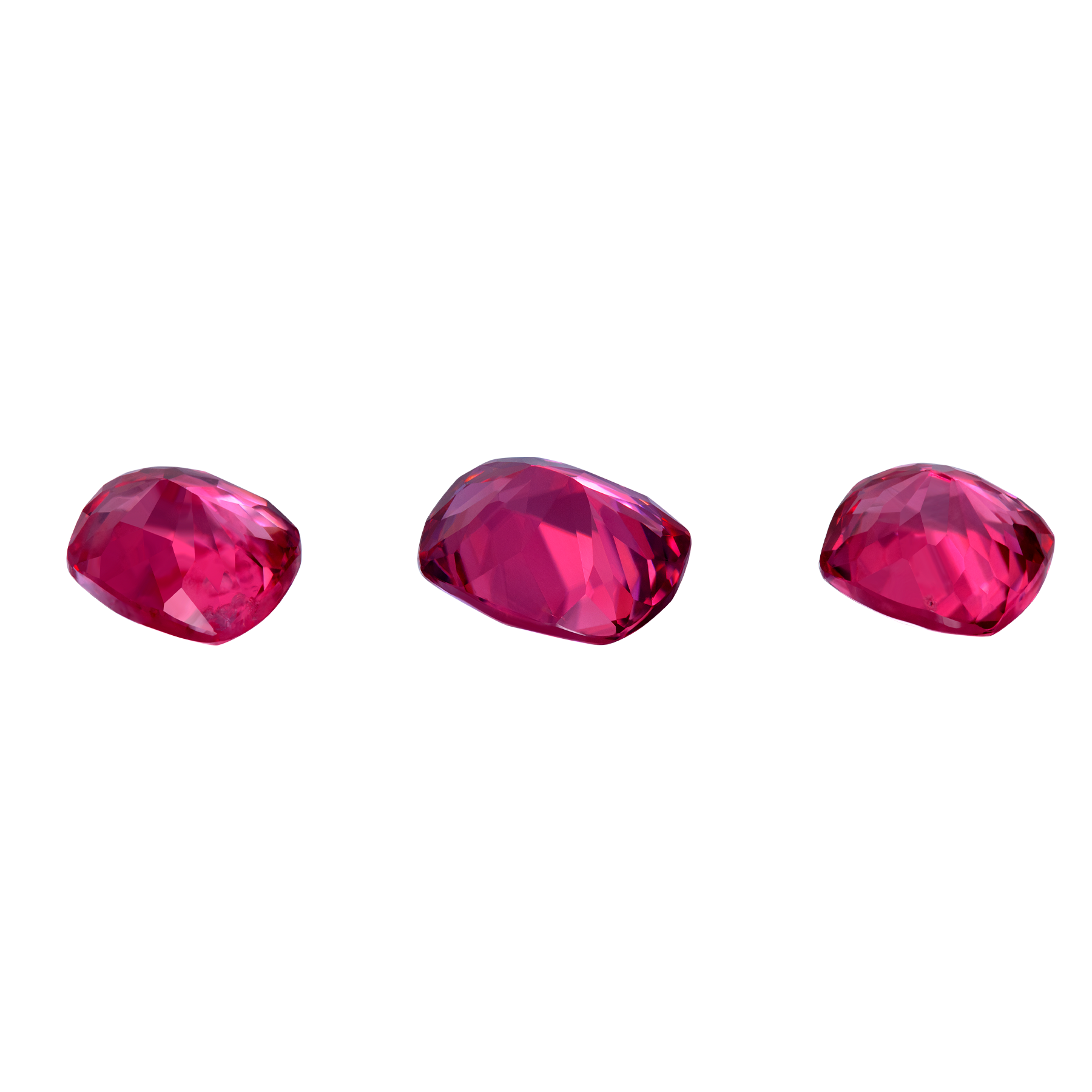 Сет из трех шпинелей, Кушон, 1,73 ct/ 2-1,09 ct