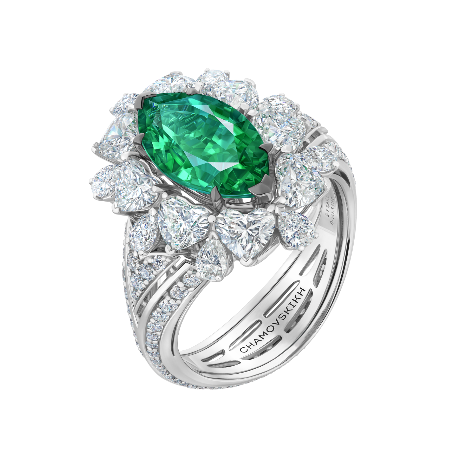 Кольцо с изумрудом и бриллиантами, белое золото