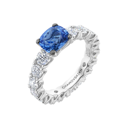 Кольцо с сапфиром и бриллиантами, белое золото 1