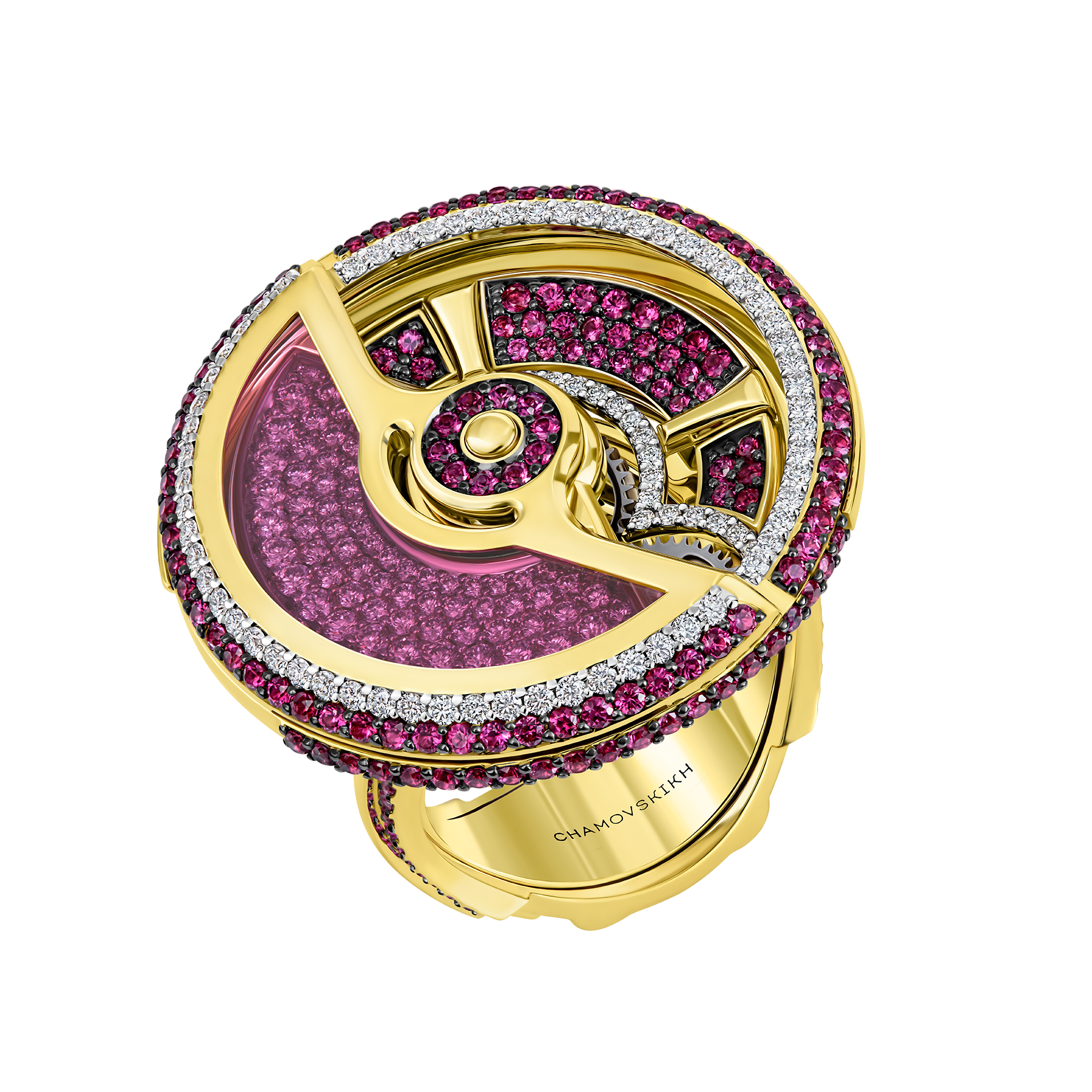 Кольцо с рубинами, бриллиантами и корундом, желтое золото