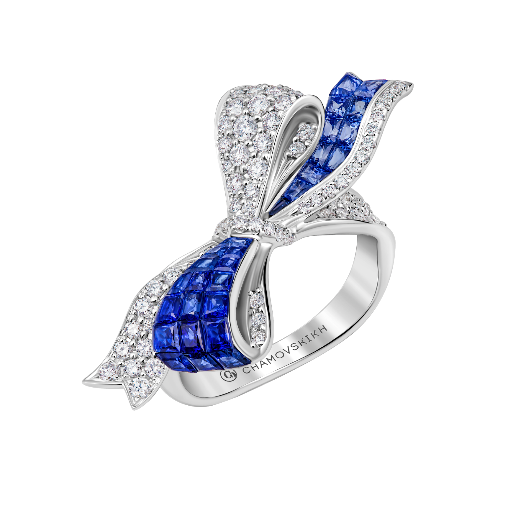 Кольцо с сапфирами и бриллиантами, белое золото