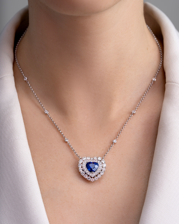 Колье с сапфиром и бриллиантами, белое золото 3