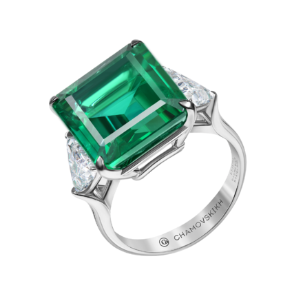 Кольцо с изумрудом и бриллиантами, белое золото 1