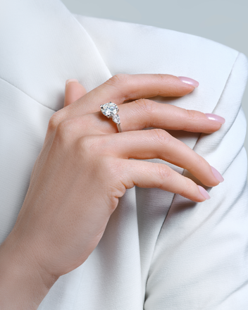 Помолвочное кольцо с бриллиантами, белое золото 4