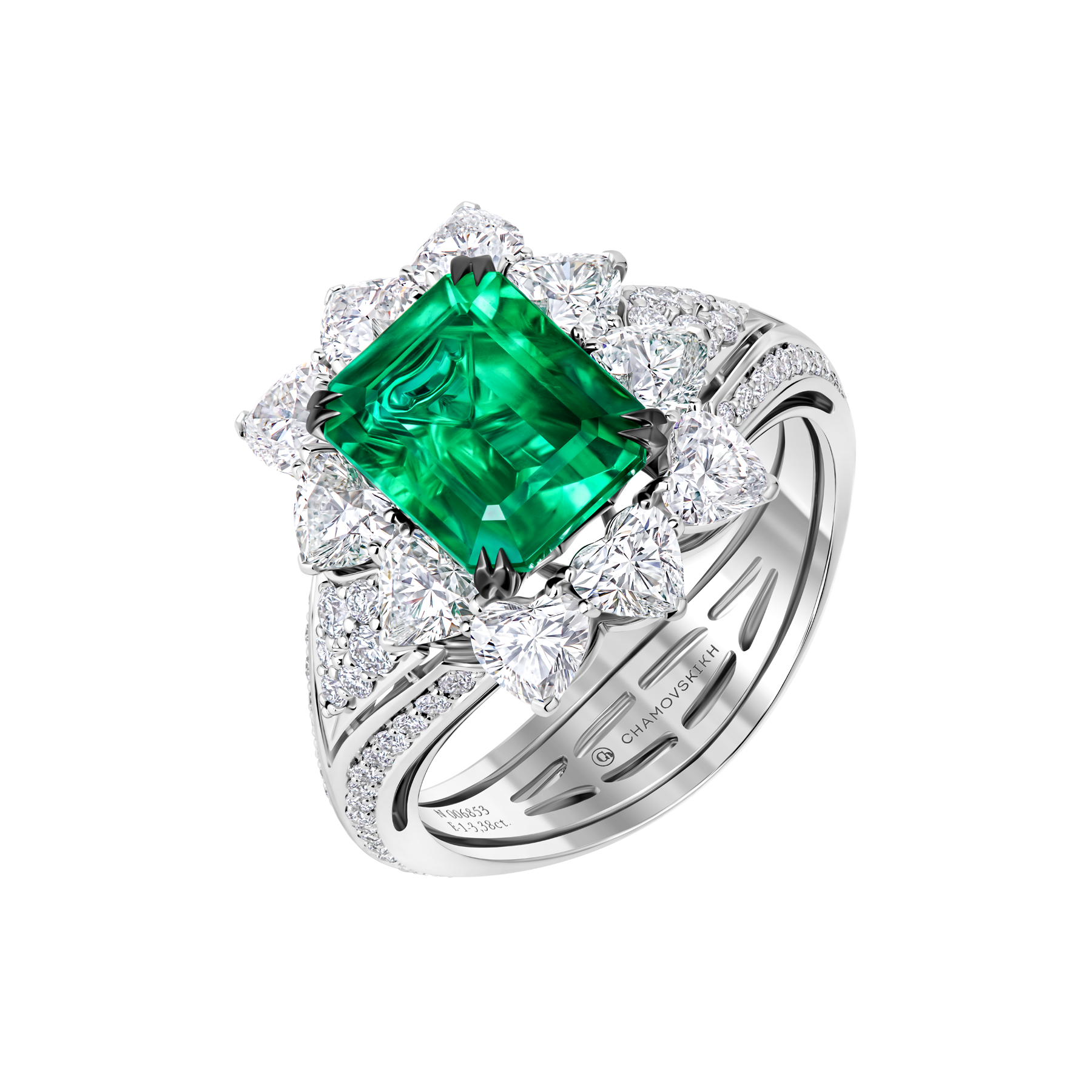Кольцо с изумрудами и бриллиантами, белое золото