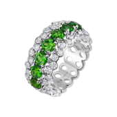 Кольцо с демантоидами и бриллиантами, белое золото