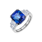 Кольцо с сапфиром и бриллиантами, белое золото