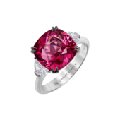 Кольцо с турмалином рубеллитом и бриллиантами, белое золото