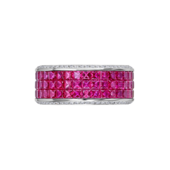 Кольцо с рубинами и бриллиантами, белое золото